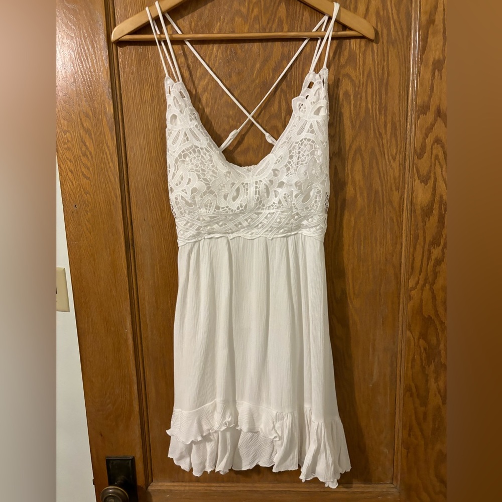 Chelsea and Violet Lace Detail Adjustable Spaghetti Strap White Dress Size xs.